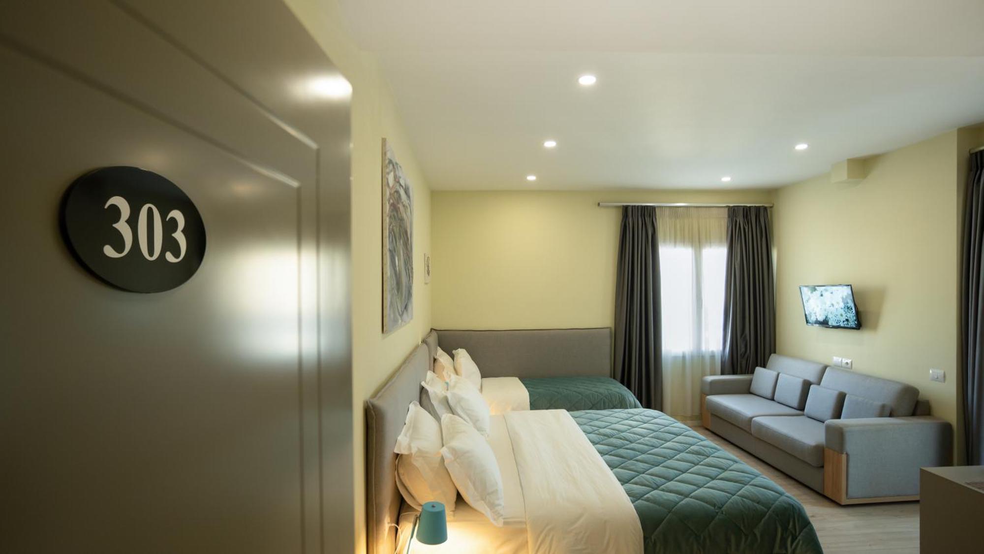 F&M Hotel 2 Tirana Zewnętrze zdjęcie
