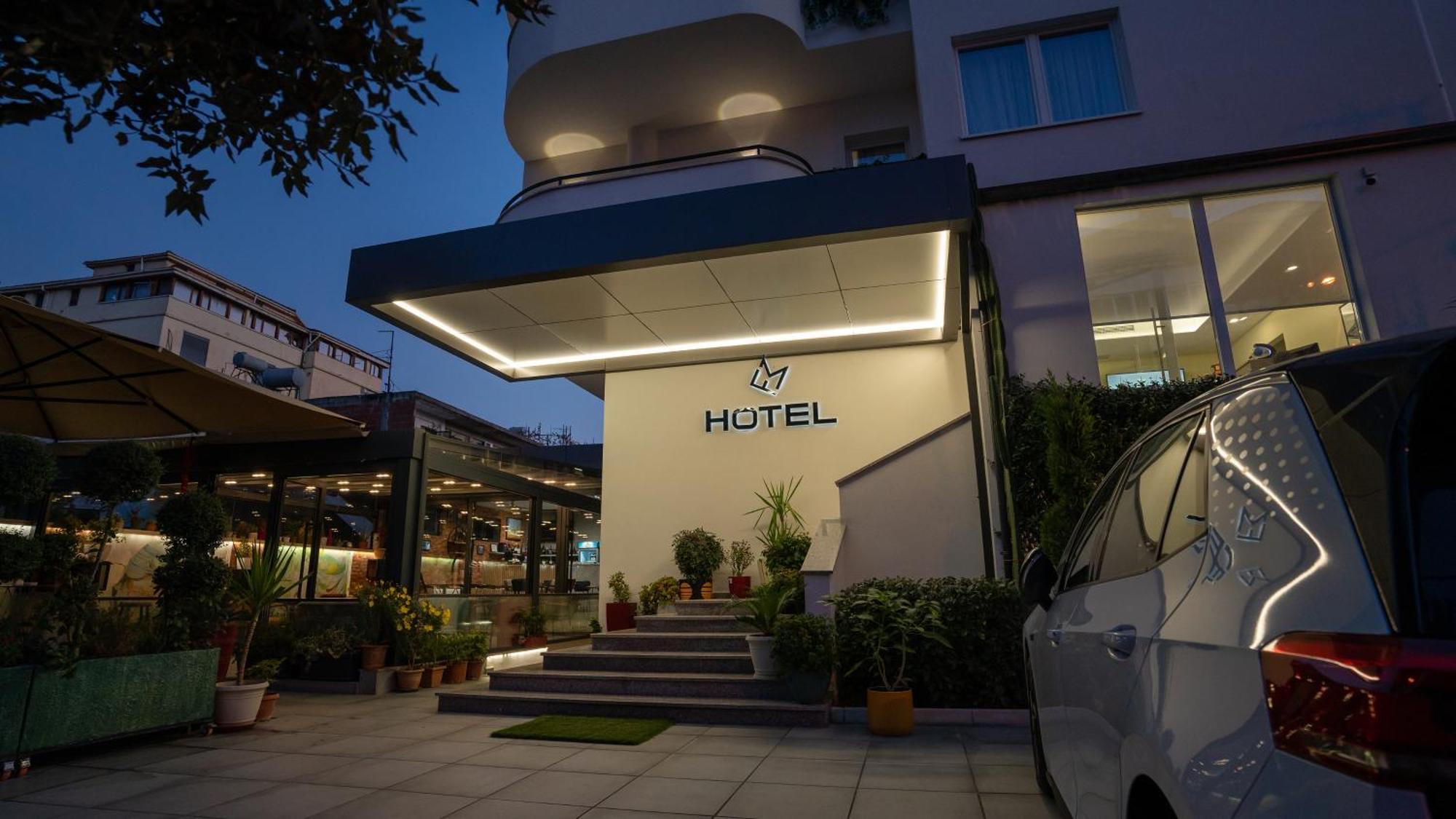 F&M Hotel 2 Tirana Zewnętrze zdjęcie