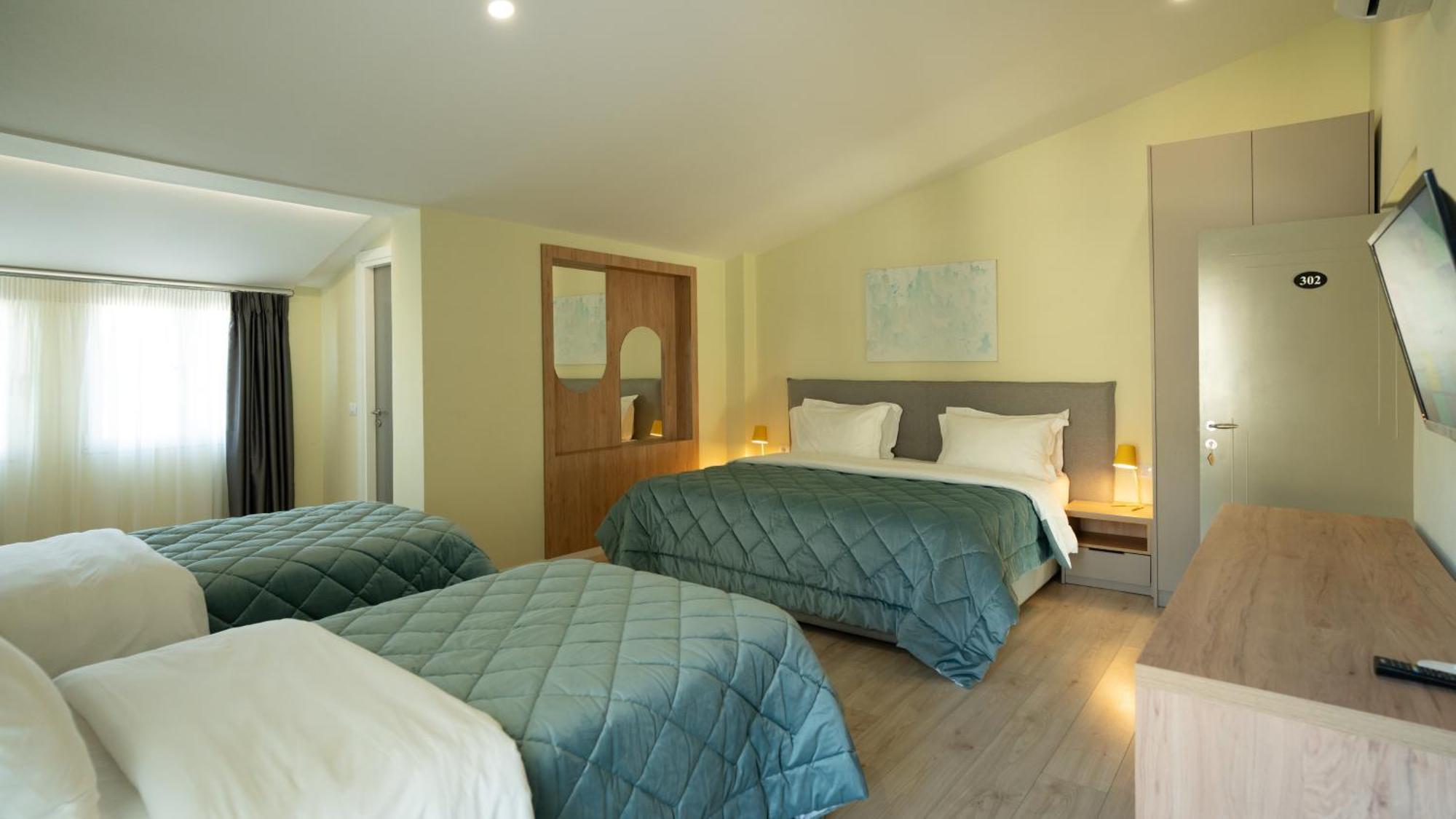 F&M Hotel 2 Tirana Zewnętrze zdjęcie
