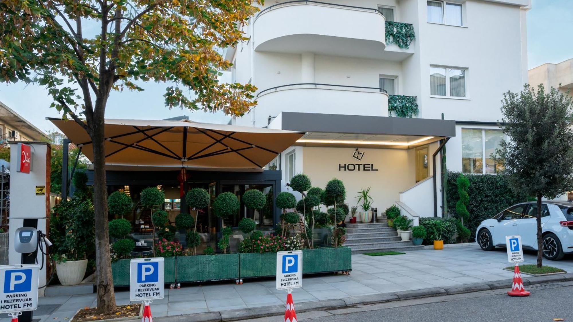F&M Hotel 2 Tirana Zewnętrze zdjęcie